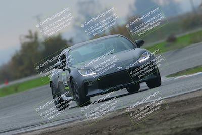 media/Dec-13-2025-OnGrid (Sat) [[98be3c0626]]/Group 2 Yellow/Sunset S4/